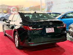 تۆیۆتا کامری